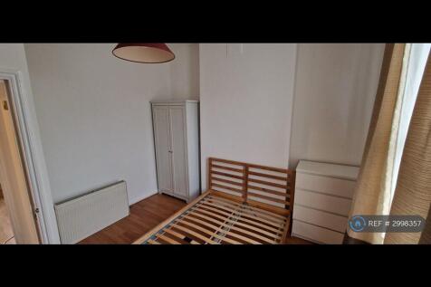 Front Bedroom