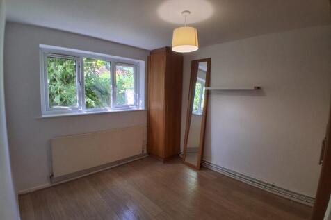 Humber Close, Liverpool, L4 photo 5