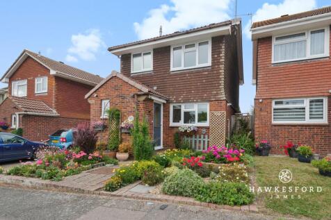 Peregrine Drive, Sittingbourne - Front