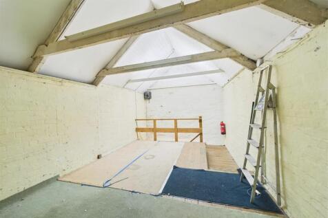 15 Eastover, Bridgwater, Somerset TA6 5AG | Freeho