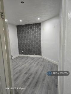 2nd Living Room