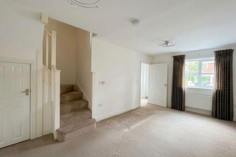 Peewit Road, Evesham, WR11 photo 3
