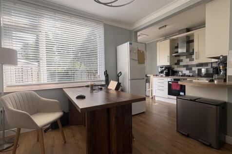 Poitiers Road, Coventry photo 5