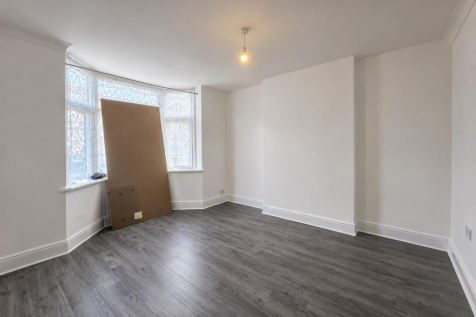 Roman Road, Stoke - Lounge