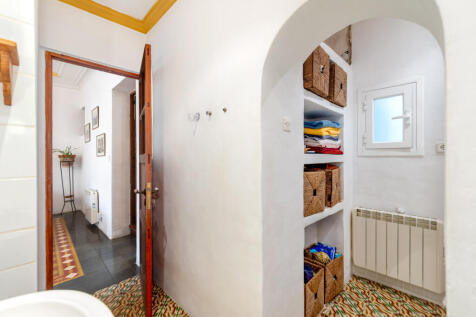 Storage area