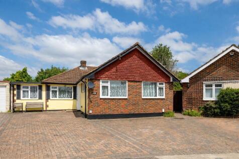 Monks Avenue, West Molesey