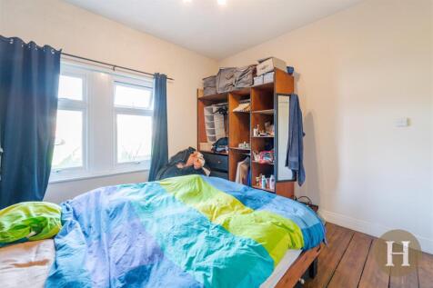 Hadleigh Estate Agents-9.jpg