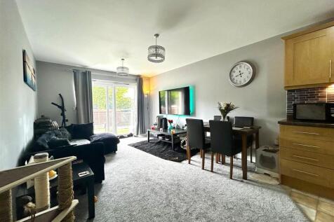 Open Plan Living Room Kitchen Diner