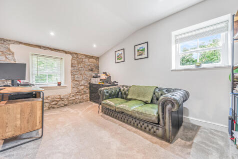 Bedroom Seven / S...