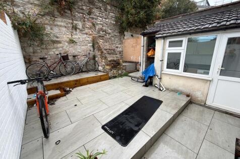 Cromwell Road, St. Andrews, Bristol, BS6 photo 2