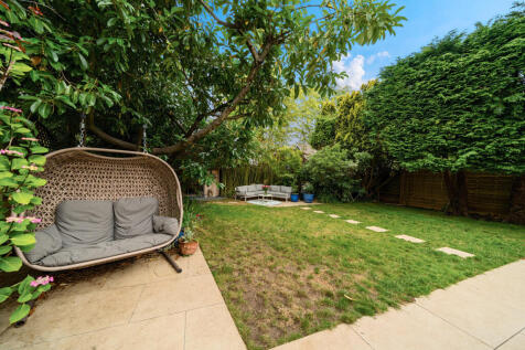 1315629-5-685d3ac...