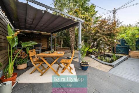 Property Image 25