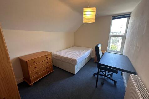 second floor fron...