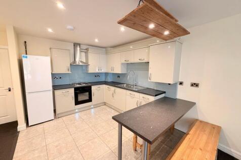 Living Room &amp; Kitchen