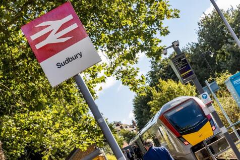 Commuting from Westland Heath is easy with Sudbury station just over a mile away