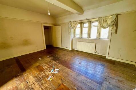 Bramleys Estate Agents - Wheathouse Road - Birkby 