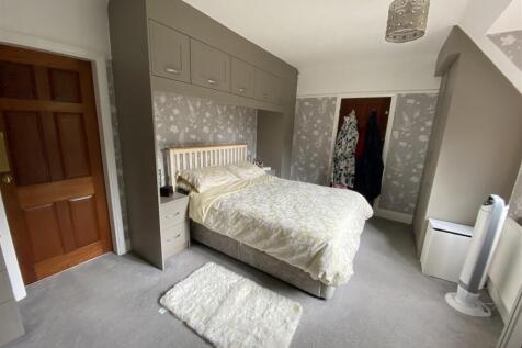 Master bedroom front: