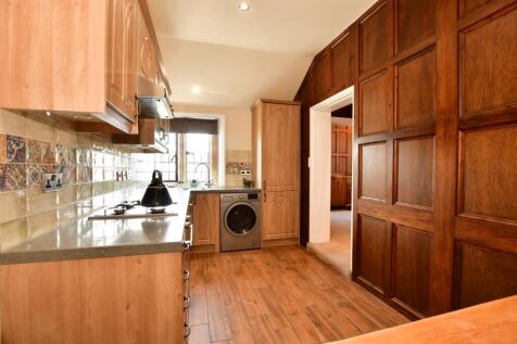 Kingsgate castle ...