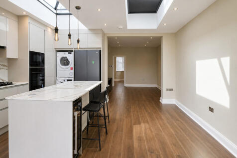 Tennyson Avenue, New Malden, KT3 photo 3