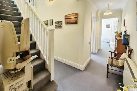 ff273025-10000118...