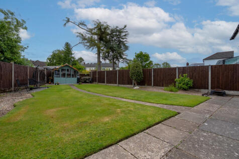 Curzon Close, Cur...