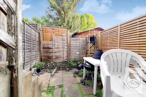 11_Garden-0.jpg