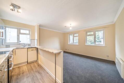 Sheldon Close-7.JPG