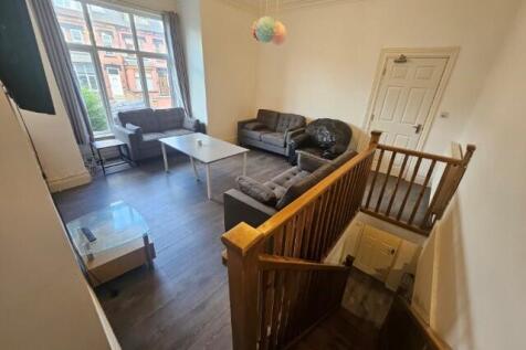 Brudenell Avenue, Hyde Park, Leeds, LS6 1HD photo 3