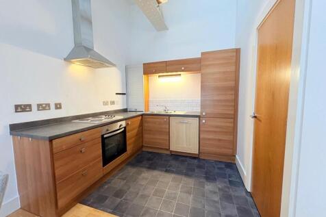 Barton Court, Central Way, Bewsey And Whitecross, Warrington photo 4