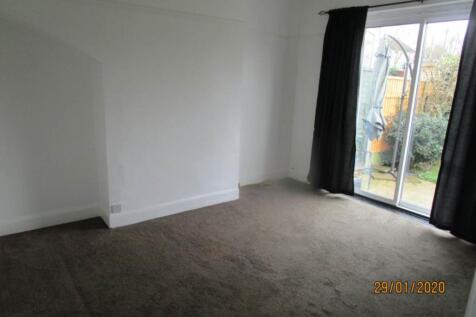 Picketts Avenue, Leigh On Sea photo 5