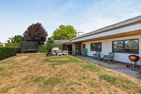 8699002-exterior3...