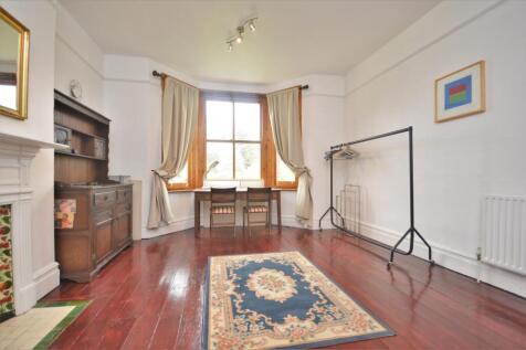 Room (3)