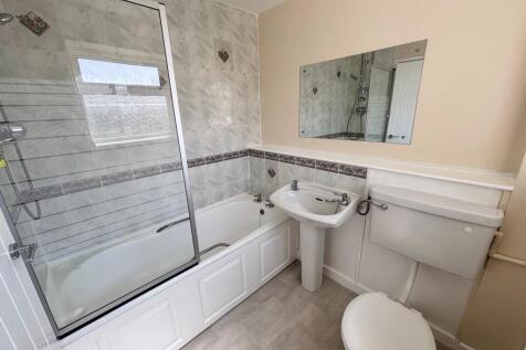 Gullane Drive, HULL photo 5