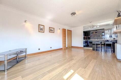 WELLBANK PLACE, UDDINGSTON photo 4