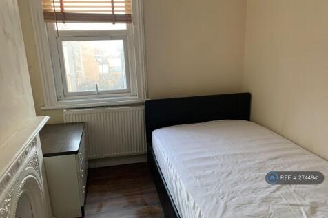 Bed 2 £620