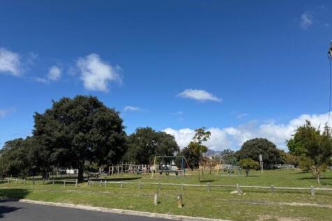 Park nearby