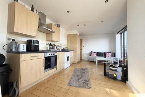 Lounge / Kitchen