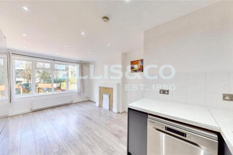 South Gardens, The Avenue, Wembley, HA9 photo 3