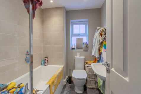 15 Dove Road (8 of 13)