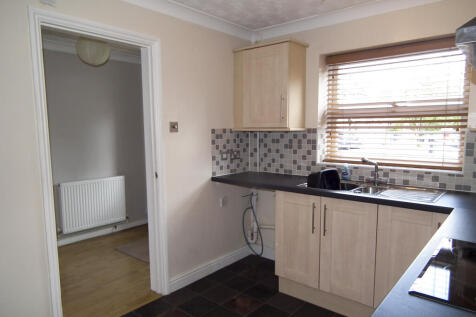 Pinewood Avenue, Whittlesey, Cambridgeshire photo 5