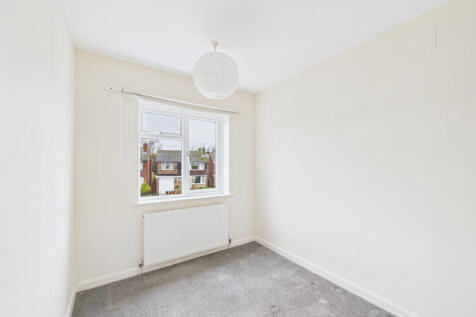 CAM01354G0-PR0627-STILL013