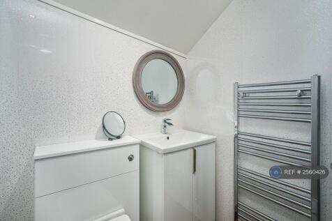 Shared Shower Room