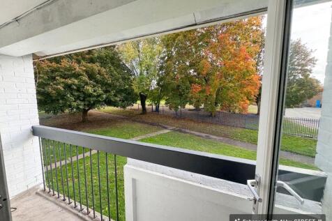 Normandy Drive, Taunton, TA1 photo 4
