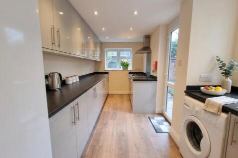 181 Rugby Road, Leamington Spa photo 4