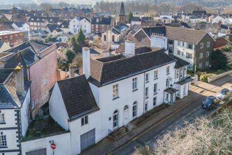 Monmouth Conservative Club, 15 Whitecross Street, Monmouth, NP25 3BY