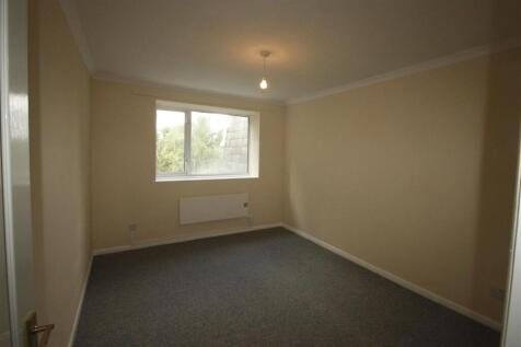 Mayfield Court Sandy Bedfordshire photo 4