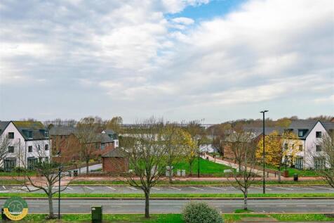 lakeside view.jpg