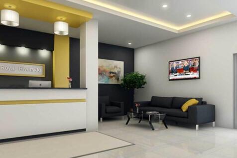 13 Royal Riverside (