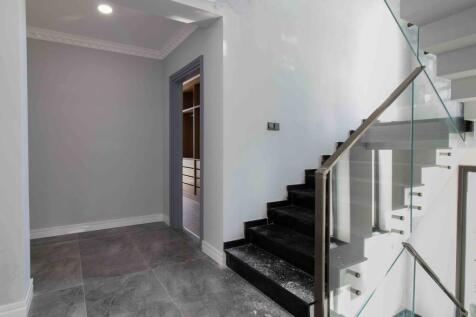 3-bedroom contemporary designed LUXURY villa + private swimming pool + underfloor heating infrastructure + cinema room Image 9999 11