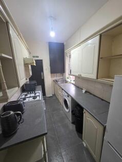 Rooms Avaliable, Solihull Road, Sparkhill, Birmingham  photo 4